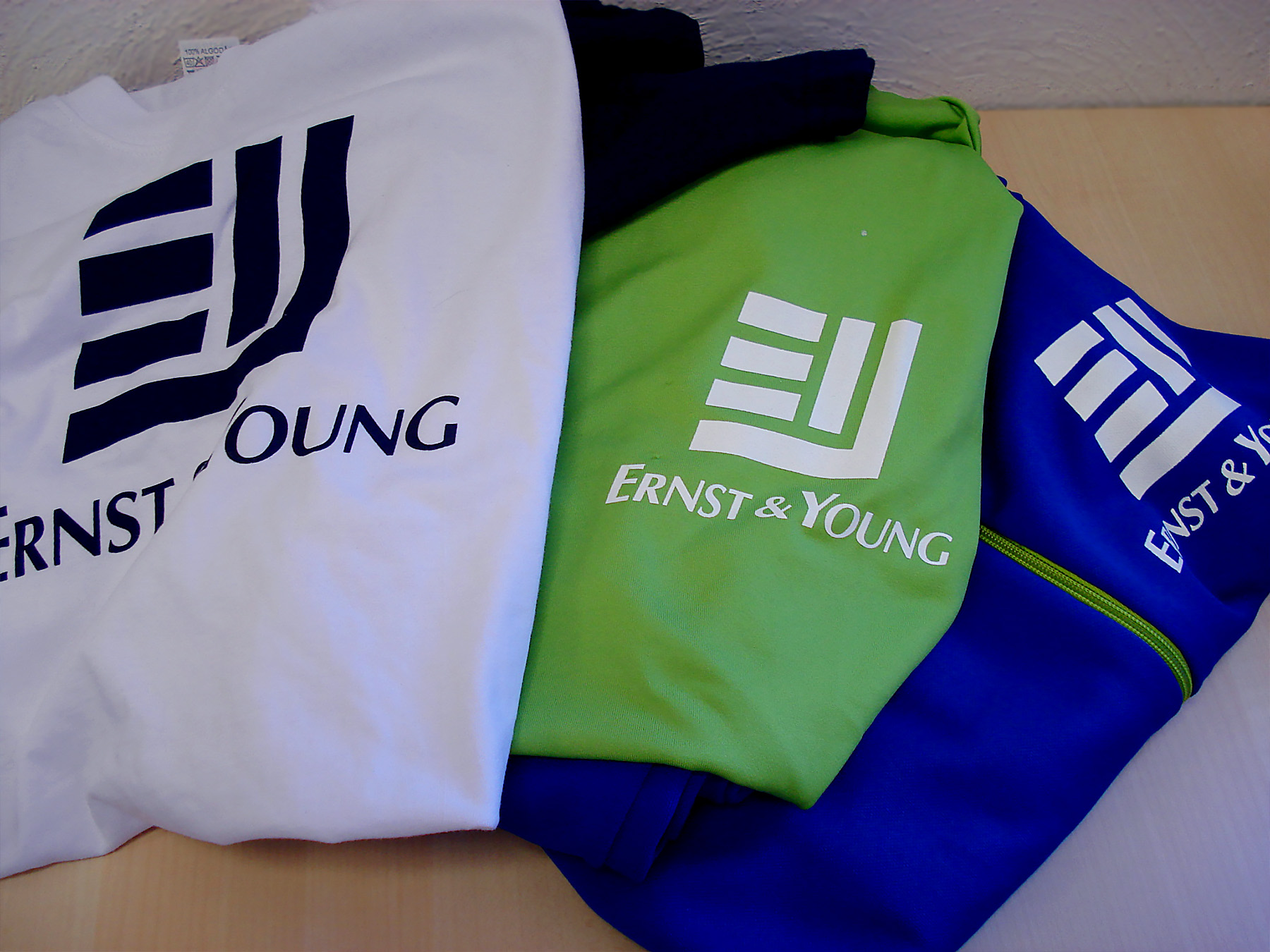 EY-08